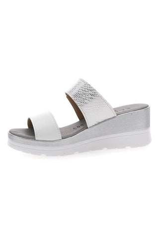 Beige Hausschuhe mit weißem Kontrastkeil PLOCADI 11073143