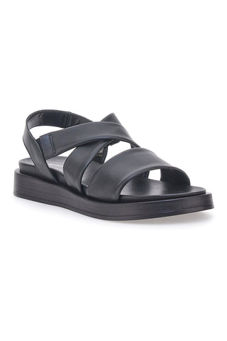 Schwarze Sandalen mit gekreuzten gepolsterten Riemen PITTARELLO FOCUS 28068IN