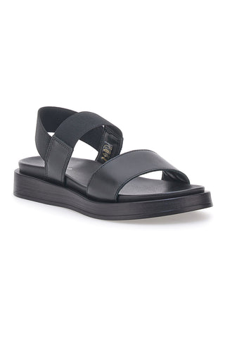 Schwarze Ledersandalen mit gekreuzten Riemen und elastischer Rückseite Pittarello Focus 28067