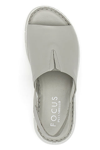 Graue Sandalen mit elastischer Rückseite aus echtem Leder PITTARELLO FOCUS 3316134