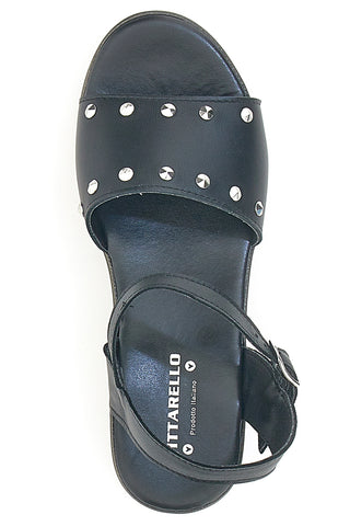 Schwarze Sandalen mit Nieten auf dem Obermaterial aus Leder PITTARELLO LOVE 3553101