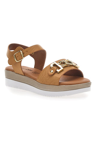 Braune Sandalen mit goldener Klammer Prima Riga 7