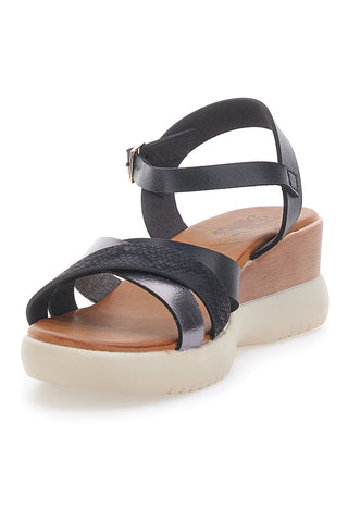 Sandali con zeppa bassa e fasce nere incrociate PITTARELLO SUN FW10172