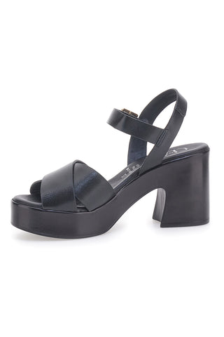 Sandali neri con plateau e cinturino Made in Italy Pittarello Class 57246