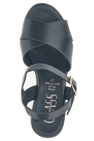 Sandali neri con plateau e cinturino Made in Italy Pittarello Class 57246
