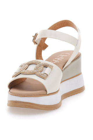 Sandali bianchi in pelle con catena e zeppa Made in Italy Pittarello Class 21249