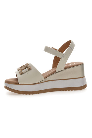 Weiße Ledersandalen mit Kette und Keilabsatz Made in Italy Pittarello Class 21249