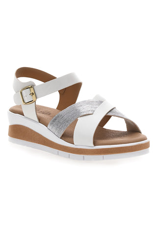 Weiße und silberne Sandalen mit Bio Up 402 Komfort-Innensohle