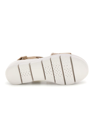 Sandali beige con fasce intrecciate e velcro The first active 24001A