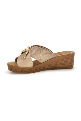 Beige Hausschuhe mit Keil und anatomischem Fußbett Inblu 16 GO