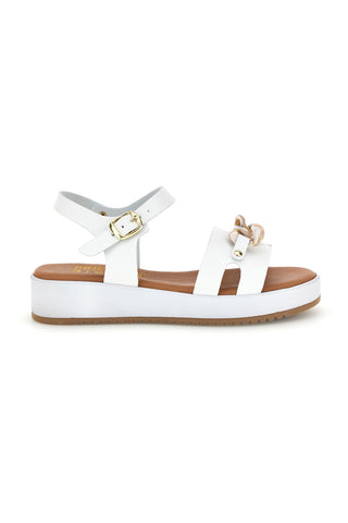 Weiße Sandalen mit Zierkette Erste Reihe P335