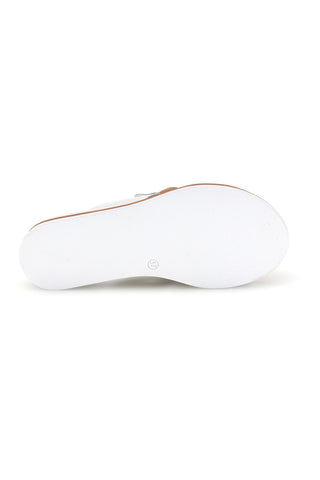 Ciabatta bianca con catena decorativa Prima riga M205