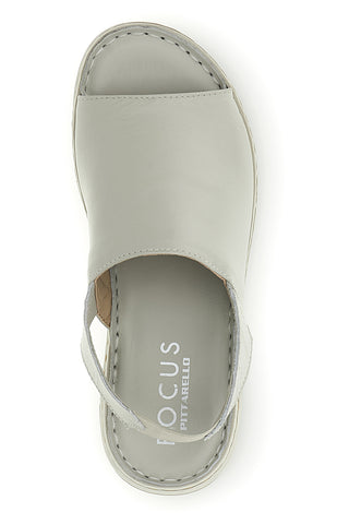 Beige Sandalen mit breitem Riemen Pittarello Fokus 3326768