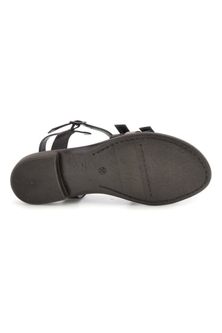 Braune Sandalen mit Riemen und Schnallen Pittarello Focus 222225