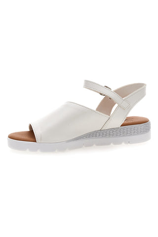 Sandali bianchi Pittarello look 30816