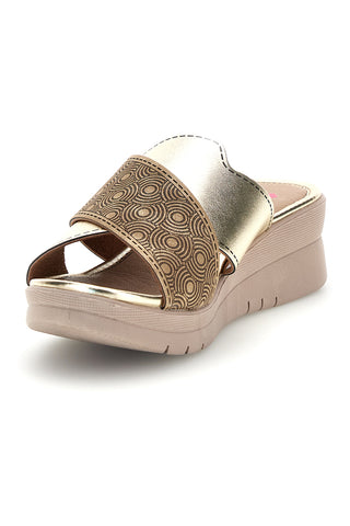 Beige Pantoffeln Gekreuzte Riemen Bequeme Linie 8528