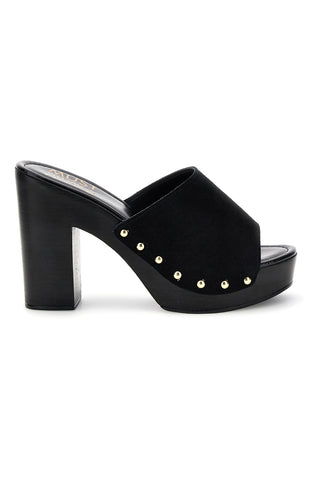 Sandalo nero con tacco e borchie Pittarello Must Have 11233