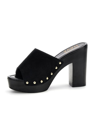 Sandalo nero con tacco e borchie Pittarello Must Have 11233