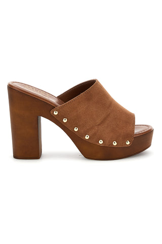 Sandalo marrone con tacco e borchie Pittarello Must Have 11233
