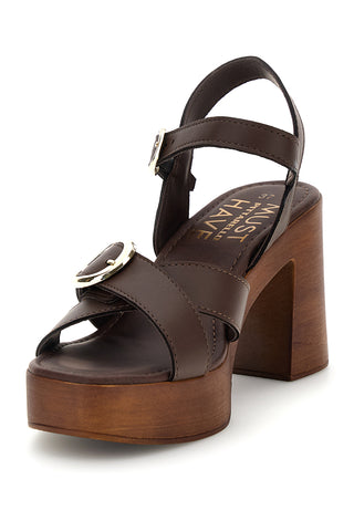 Sandalo marrone in pelle con tacco Pittarello Must Have 11927