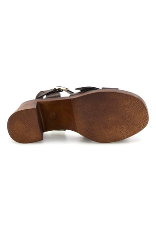 Sandalo marrone in pelle con tacco Pittarello Must Have 11927
