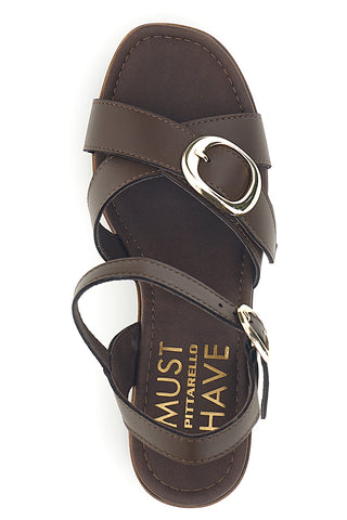 Sandalo marrone in pelle con tacco Pittarello Must Have 11927