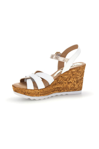 Weiße Made in Italy Sandalen mit Obermaterial aus Leder im Pittarello-Look MK24731