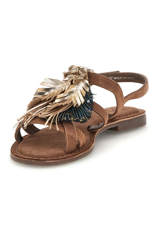 Sandali marroni in vera pelle con frange e decoro frontale Pittarello look IF8162
