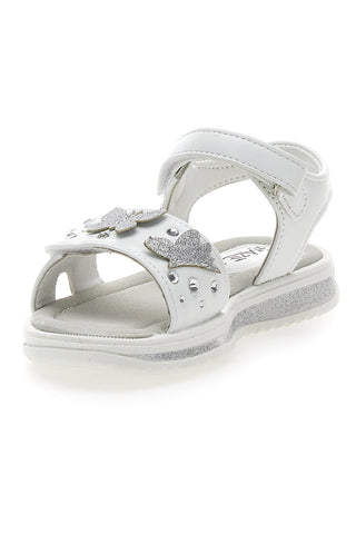 Weiße Sandalen mit Schmetterlingen und Charms, Thank You Girl 218349