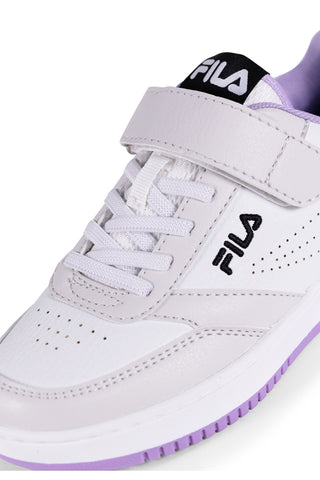 Weiße Turnschuhe mit lila Fila Rega-Klettsohle