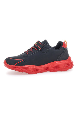 Schwarze Sneakers mit seitlicher roter Flamme und Lichtern Pitt Kids K22886