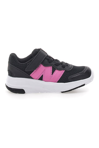 Schwarze und fuchsiafarbene Sneakers New Balance 578