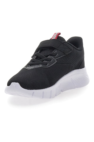 Schwarze Turnschuhe und weiße Sohle Puma FlexFocus Modern AC+ PS