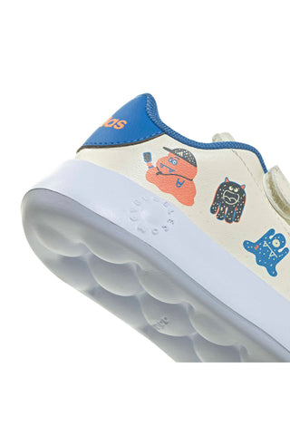 Cremefarbene Sneakers mit Bubblecomfy-Sohle und farbenfrohen Grafiken Adidas Advantage CF I