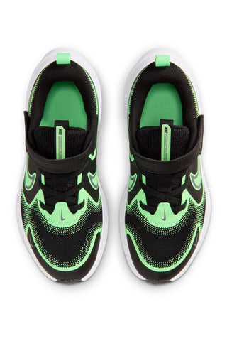 Sneakers nere e verdi Nike Cosmic Runner