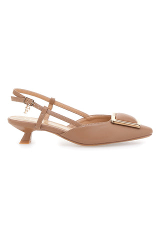 Beige Slingback-Pumps mit geometrischem Chromeffekt-Detail Ferre' F212