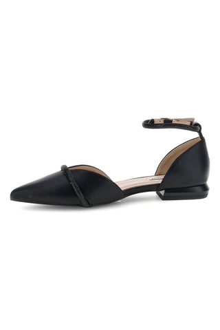 Burani 51098C840 Schwarze spitze Ballettschuhe mit Riemen