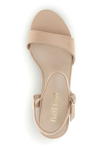 Beige Sandalen mit breitem Absatz und Riemen First Lady P697