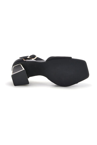 Schwarze Sandalen mit breitem Absatz und Riemen First Lady P698