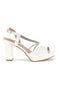 Weiße Riemchensandalen mit glänzendem Detail und breitem Absatz First Lady P705
