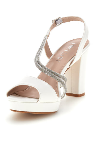Weiße Riemchensandalen mit glänzendem Detail und breitem Absatz First Lady P705