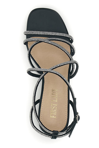 Schwarze Sandalen mit breitem Absatz und Riemen First Lady P708