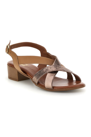 Sandali nocciola con fasce incrociate pelle Pittarello look 243170