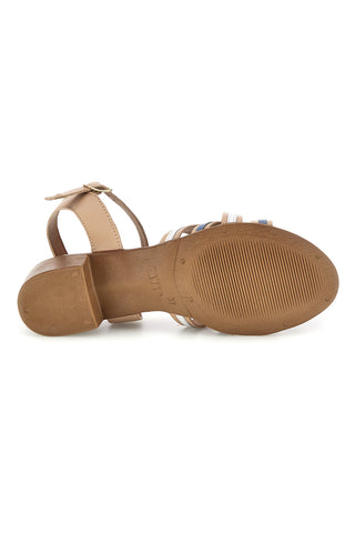 Sandali beige in pelle con tacco basso e listini Pittarello look 243110