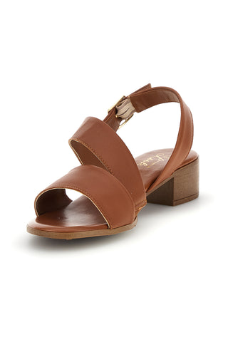 Braune Ledersandalen mit gekreuzten Riemen Pittarello Look 243080