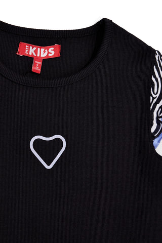 Schwarzes T-Shirt mit Rüschenärmeln Pitt Kinder PT-G-T-9039