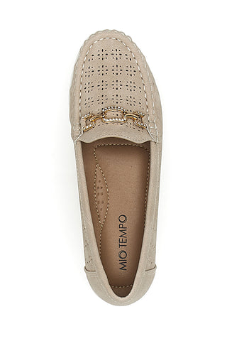 Beige Mokassins mit perforiertem Obermaterial und goldener Schnalle MIO TEMPO MIN7023