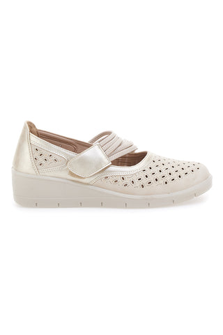 Mocassini beige traforati con strappo The First Active 5