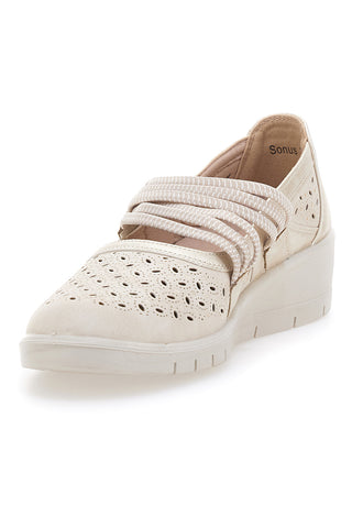 The First Active 5 Beige Mokassins mit perforiertem Klettverschluss