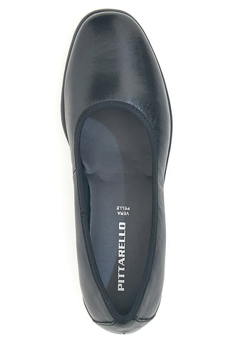 Bequeme schwarze Lederschuhe mit niedrigem Absatz und Memory Foam Pittarello 11574